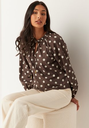 VERO MODA - Vmroxy Ls Tie Top - Shaved Chocolate - Kläder - - Bubbleroom