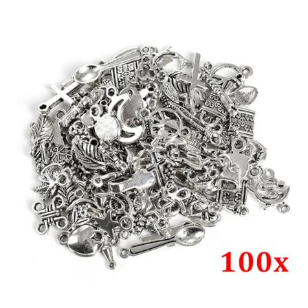 100 stk. tibetansk sølv blandet vedhæng Dyre charms Perler til smykkefremstilling Armbånd DIY Øreringe Halskæde DIY Håndværk 100pcs random