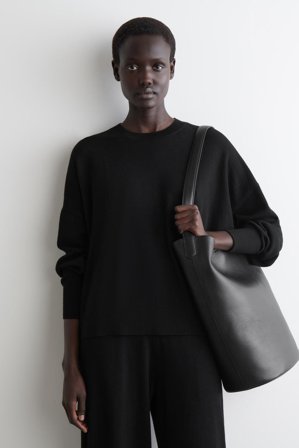 COS Damen Pullover Aus Merinowolle Mit Rundhalsausschnitt - Schwarz