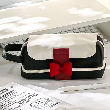 Pennepose Penneboks SVART