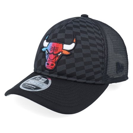 New Era - NBA Svart trucker Caps - Chicago Bulls Gradient Raceway Black Trucker @ Hatstore