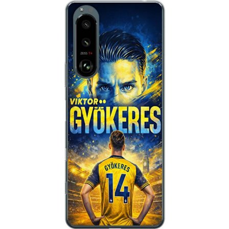 Yhteensopiva Puhelinkuori Sony Sony Xperia 5 III Viktor Gyökeres jalkapallojuliste keltaisella ja sinisellä värimaailmalla, dramaattinen stadiontau