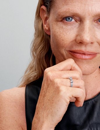 Pandora Bow Sterling Silver Ring With Clear Cubic Zirconia - Silver - 60