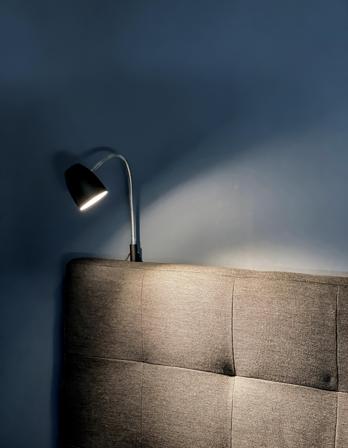 Aneta Lighting SANDNES senglampe, svart/krom