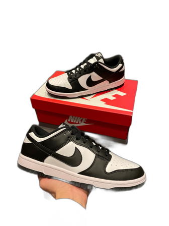 Nike panda dunk low