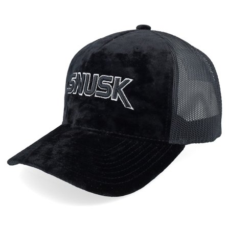 Iconic - Svart trucker Keps - Snusk 3d Black Logo Velvet Black Trucker @ Hatstore