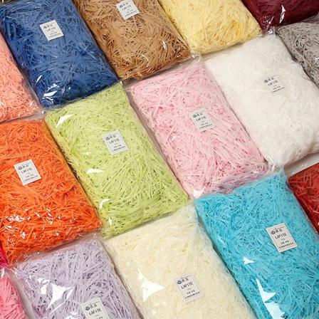 100 G Färgglada Strimlade Krinklepapper Raffia Godislådor Gör Det Själv