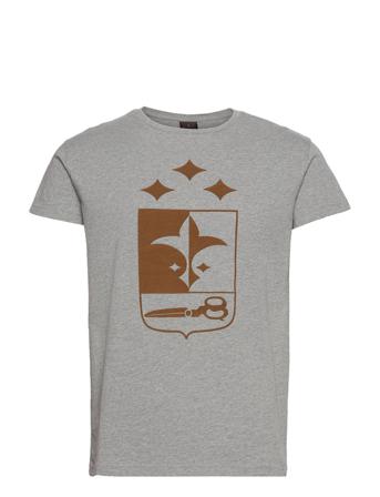 Henry Large Shield T-Shirt Grey Oscar Jacobson