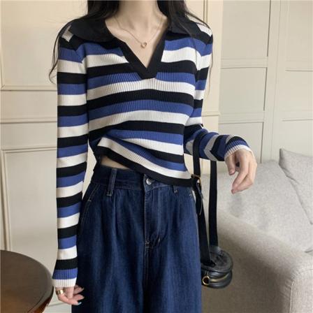 Kvinnor flickor Stickad tröja Mångsidig Slimming Stripes V-ringad Långa ärmar Innerkläder Black collar M