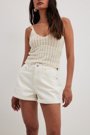 NA-KD Short en jean à pliage droit - Tenues d'été - Blanc - EU 40