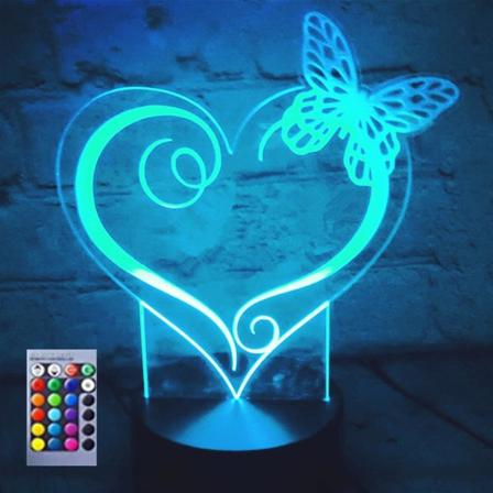 WJ 3D Rakkaussydän led Yövalo Lamppu Illuusio Yövalo 16 Väriä Vaihtuva Pöytä Työpöydän Koriste Lahja Akryyli Tasainen ABS Jalusta USB Kaapeli Leikki