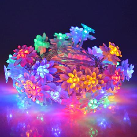 Batteridrevet strenglampe med 6m 40 LED lotus-feelyse, 8 moduser