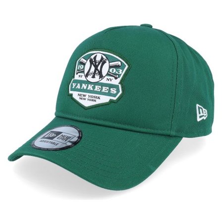 New Era - MLB Grön adjustable Keps - New York Yankees MLB Patch Dark Green A-frame Adjustable @ Hatstore