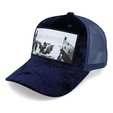 Calza Pennello - Blau trucker Cap - D-day Battle Of Normandy Navy A-frame Trucker @ Hatstore