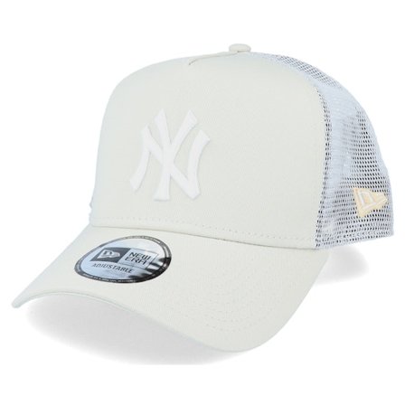 New Era - MLB Beige trucker Keps - New York Yankees League Essential 9Forty A-Frame Stone/White Trucker @ Hatstore