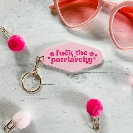 Feministisk nøglering, Pink nøglering, Fuck The Patriarchy Feministisk nøglering, Feministisk Motel nøglering, Retro sjov pink nøglering gave til pige