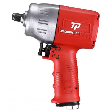 Tranmax TPT-2437 Mutterdragare, Maskiner