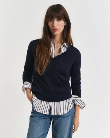 GANT Damen V-Neck Pullover aus extra feiner Merinowolle (S) Marineblau