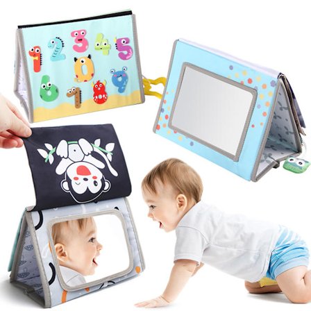 Dette sensoriske legetøj til babyer har et spejl og raslende sider, perfekt til leg på maven.