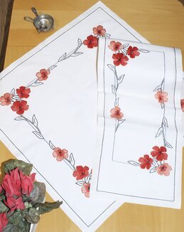 Broderikit Valmue - Dug - Västgöta Broderi