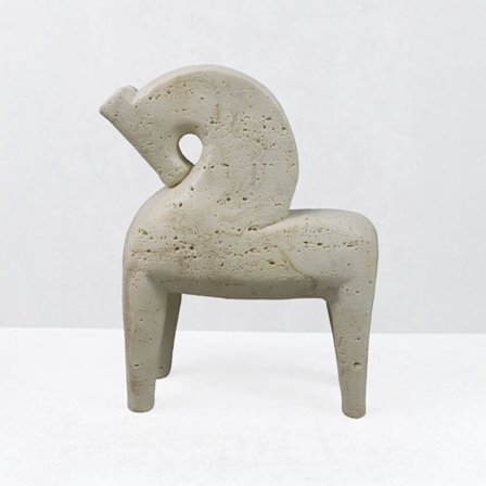 Dekorativ hesteskulptur i harpiks, beige, 22 cm