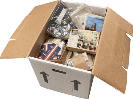 Rester fra et kæmpe handlerlager - nu i flyttekasse!