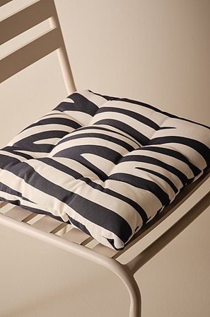Jotex - Stoelbekleding Zwarte Zebra Zwarte zebra - MENTON - Koop Zitkussens & stoelkussens bij Jotex