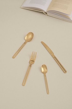 Jotex - Bestiksæt 24-pak Guldfarvet - DORIAN - Køb Bestik hos Jotex