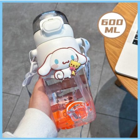600ml Anime Sugerør Kop Kawaii Kuromi Cinnamoroll Melodi Vandflaske til Børn Sports Te Kaffe Kopper Køkkenudstyr Piger Gaver Cinnamoroll[GKS]
