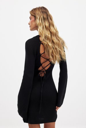 NA-KD Robe courte en maille à dos ouvert et dentelle - Robes - Noir - L