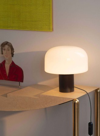 Bellhop bordlampe - opal/choko