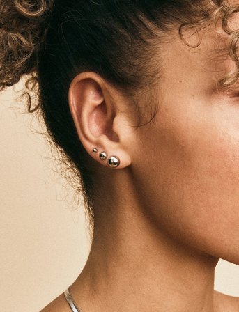 Edblad Plain Studs M Steel - Silver - ONE SIZE