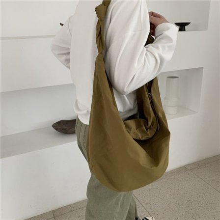 Dumpling Bag Dame Bag GRØNN