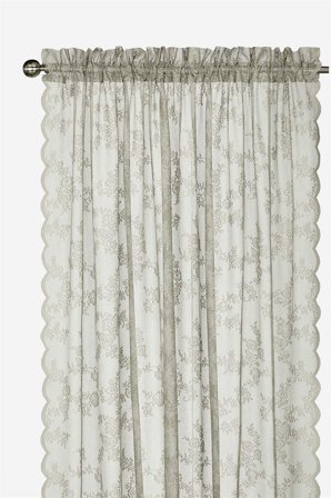 Cellbes of Sweden - Mønstret blondegardin Rosalyn 2-pack i linbeige i størrelse 150 x 220 cm