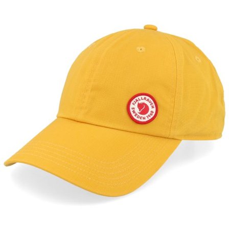 Fjällräven - Gul unconstructed Keps - Logo Cap Mustard Yellow Dad Cap @ Hatstore
