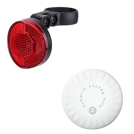 4Smarts SkyTag Duos Bluetooth tracker with rear reflector holder for bicycle