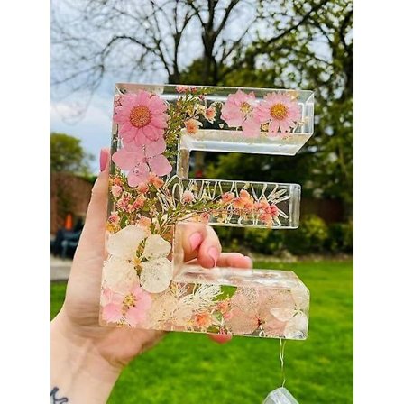 Trykte blomsterharpiksbokstaver med LED-lys, blomsterharpiks nattlys 26 bokstavsvalgBY