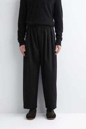COS Men's Pantaloni Cropped In Cotone Con Taglio Barrel in Nero