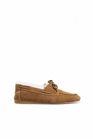 Janka Polliani x NA-KD - Fluffy loafers i semsket skinn - Lave sko - Brun - EU 41