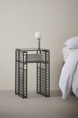 Jotex - Nattbord Svart marmor izmir/røykfarget mattsvart - MEKKO - Kjøp Nattbord hos Jotex