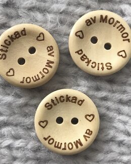 Träknapp Stickad av Mormor 20 mm ljust trä