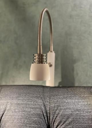 Aneta Lighting EKETORP senglampe, hvit/stål