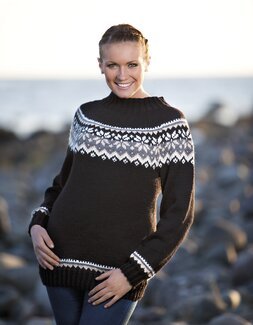 Beskrivning Tröja med runt ok - Viking of Norway