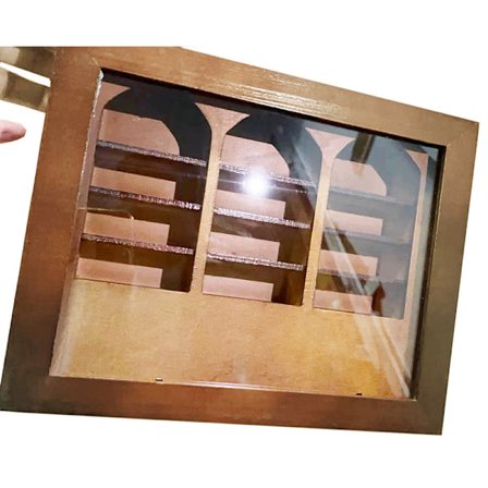 Bokhylla Shake Away Your