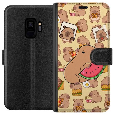 Kompatibel Tegnebogsetui til Samsung Samsung Galaxy S9 Søde capybaraer nyder vandmelons pizza og popcorn i et varmt og legesygt design, der spreder g