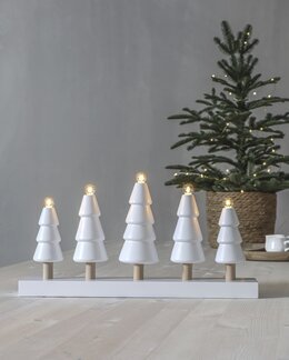 Adventsljusstake Skog av trä Vit - Jul - Star Trading