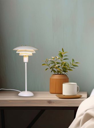 Epsilon bordlampe H37 - hvit