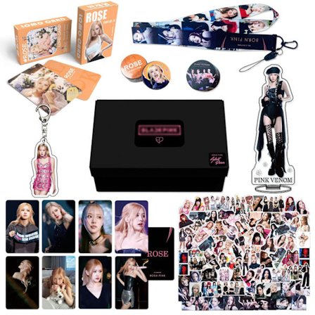 BLACKPINK Merch Sæt - Albumtilbehør med Stående Skilt, Kort og Nøglering | Officiel Fangave