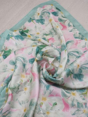 7Days Satengskjerf Grønn/Rosa 70x70