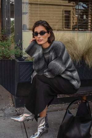 NA-KD - Oversized strikket genser med ombremønster - Oversize Genser - Grå - XX-Small